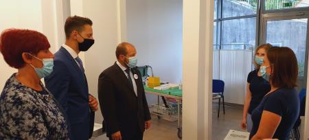 Obisk ministra Poklukarja, foto arhiv ZDT